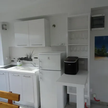 Elite * Rogoznica (Sibenik-Knin)
